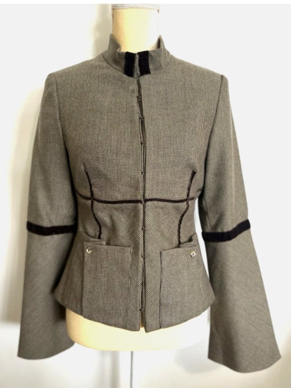 NELLIK Brown Tweed Jacket Blazer NWT Size 8 Bell Sleeves 34" Chest $365 Twee